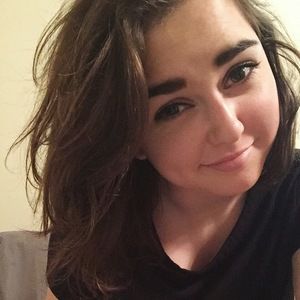 Meet your Posher, Rebecca